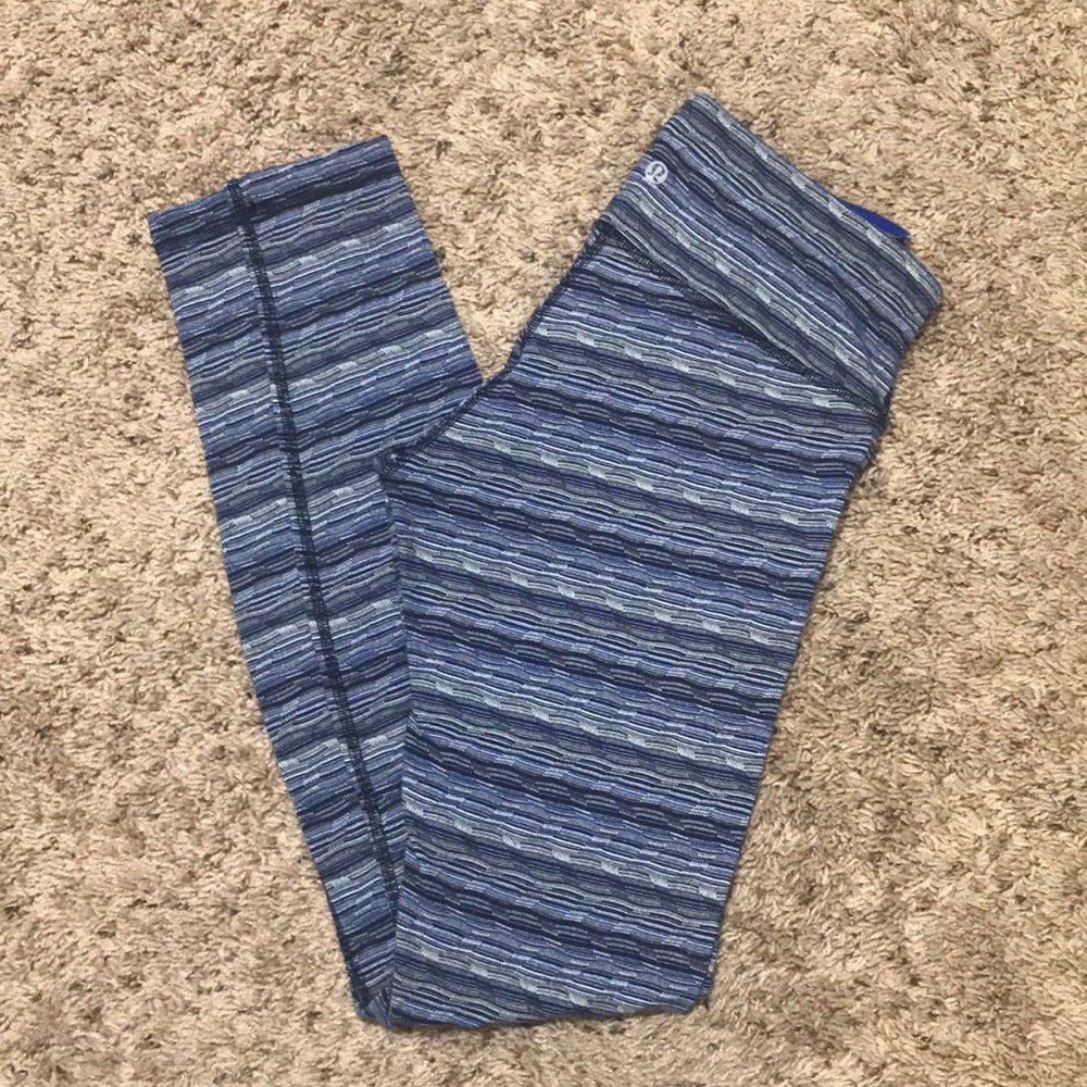 Lululemon Wunder under leggings